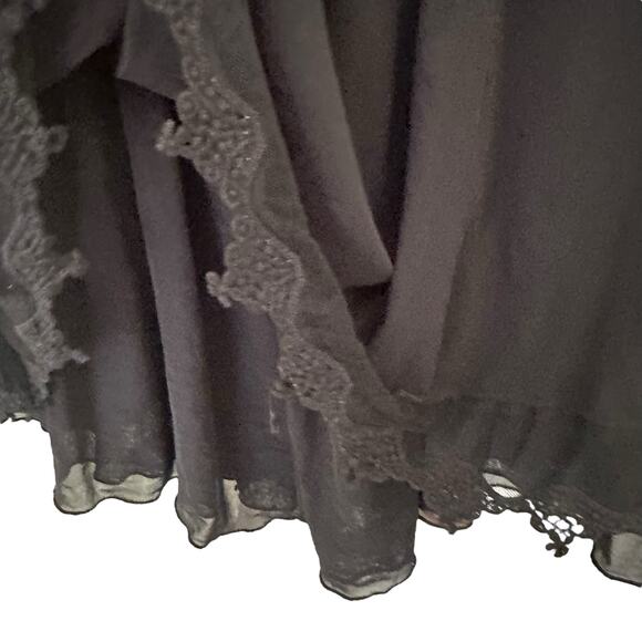 Ultra Pink Plus Size 3X Black Blouse Trumpet Sleeve Flowy - Picture 11 of 13